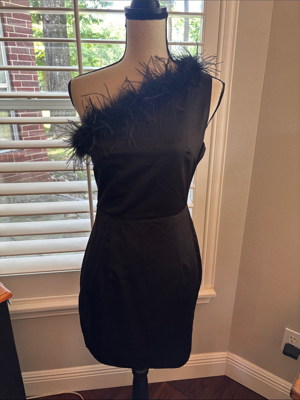 One-Shoulder Black Feather Trim Dress - Small